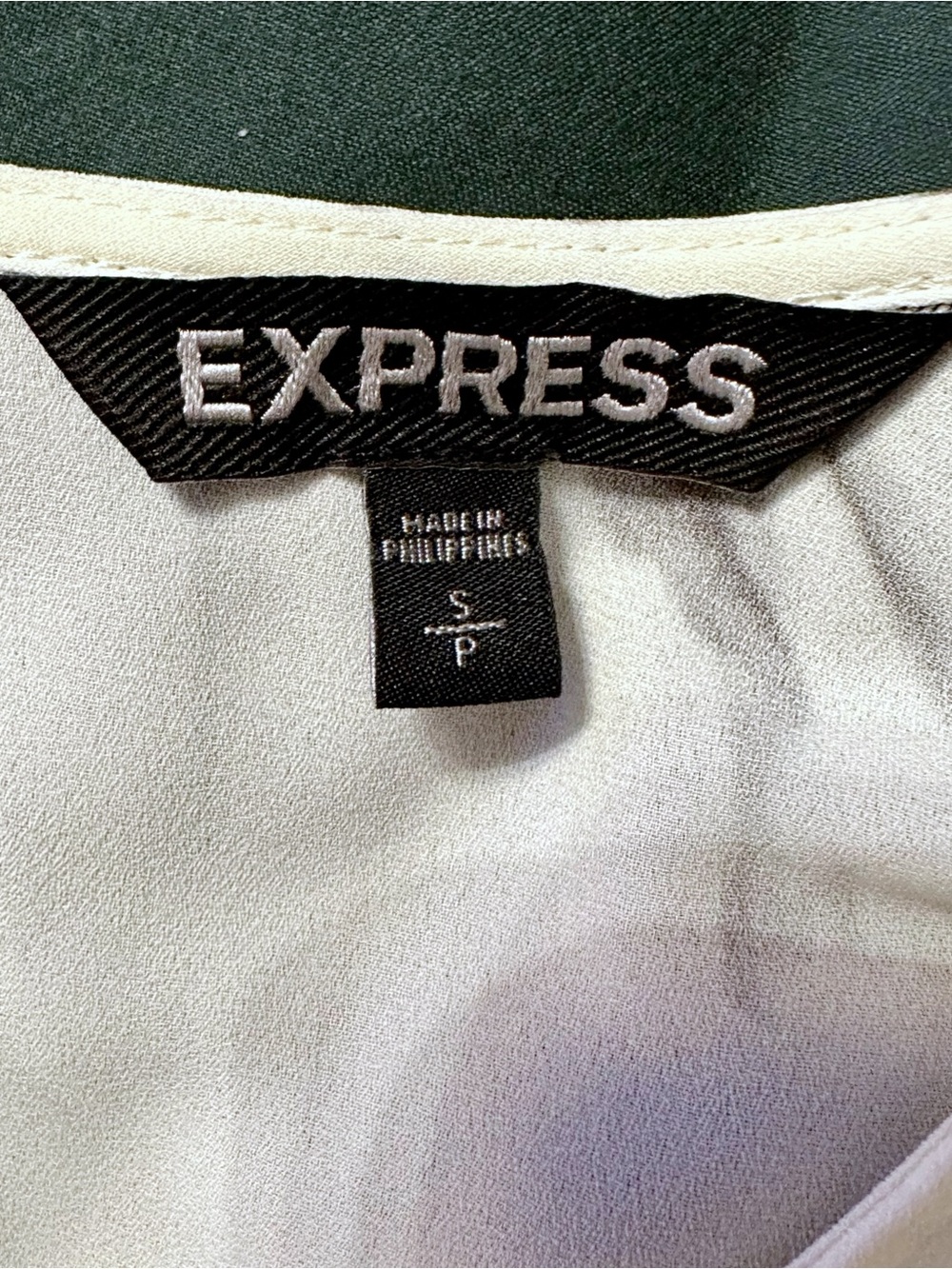 Express Floral Print White Top Size Small - Picture 4 of 5